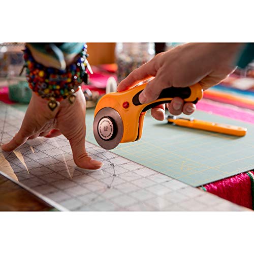 Sally in Colorado: Olfa Deluxe Rotary Cutter (60mm) sewing